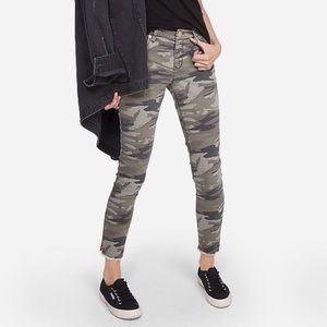 Express Mid Rise Camo Print Leggings sz 8